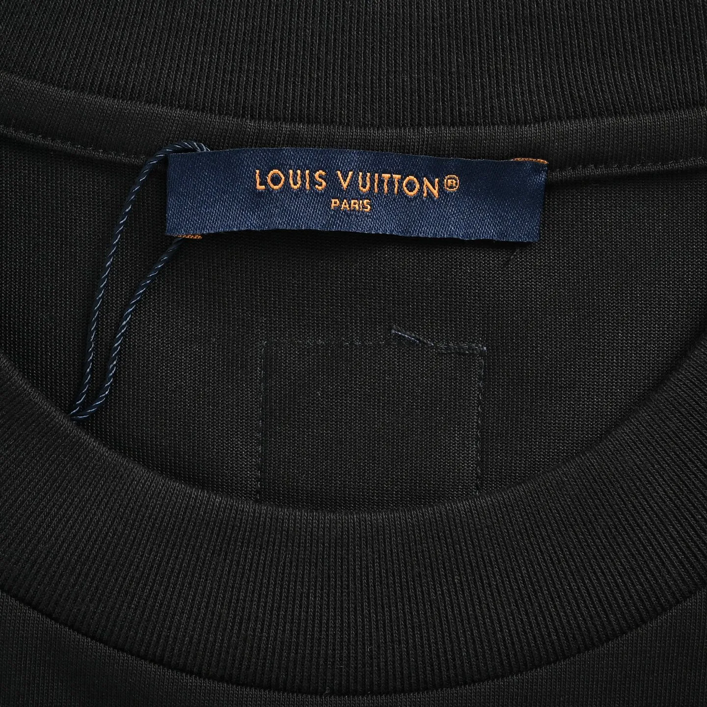 Louis Vuitton/ LV